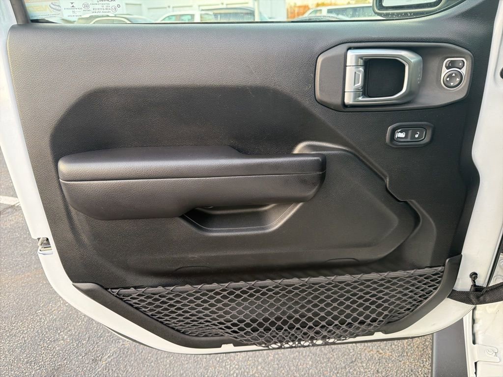 Used 2020 Jeep Wrangler Unlimited Sport S w/ Sun And Sound Package image 12