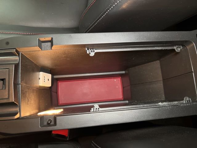 Used 2017 Chevrolet Equinox Premier w/ Enhanced Convenience Package image 26