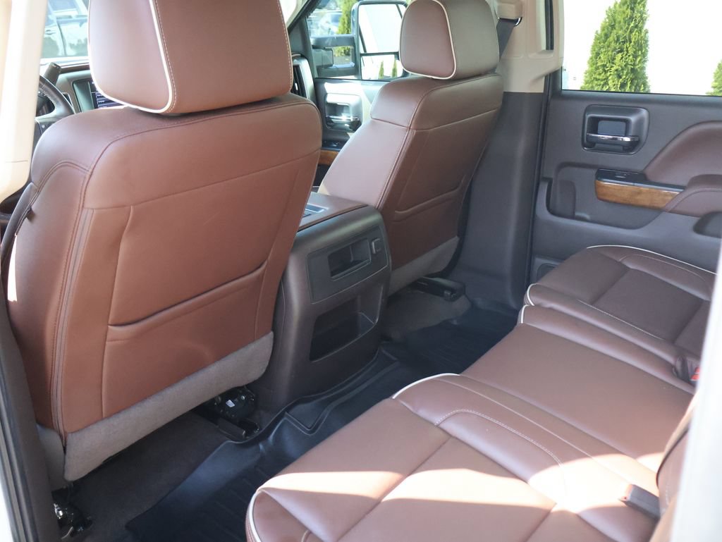 Used 2016 Chevrolet Silverado 2500 High Country w/ Duramax Plus Package AWD/4WD image 17