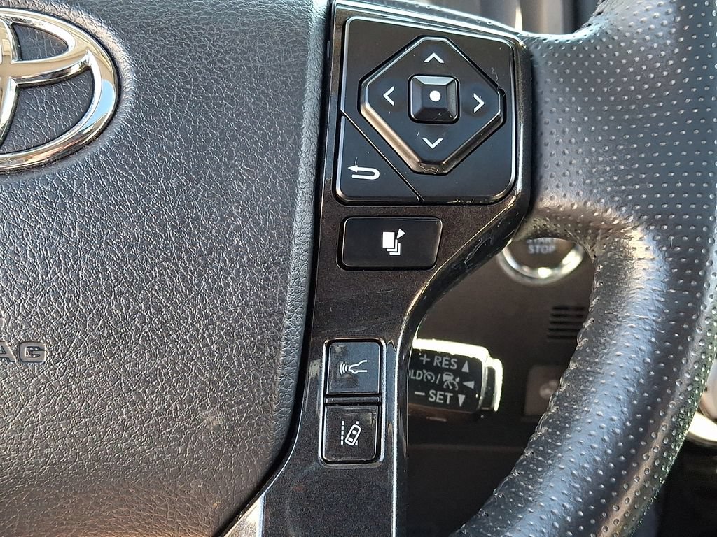 Used 2024 Toyota 4Runner TRD Off-Road Premium w/ TRD Black Wheel Package (TMS) AWD/4WD image 26