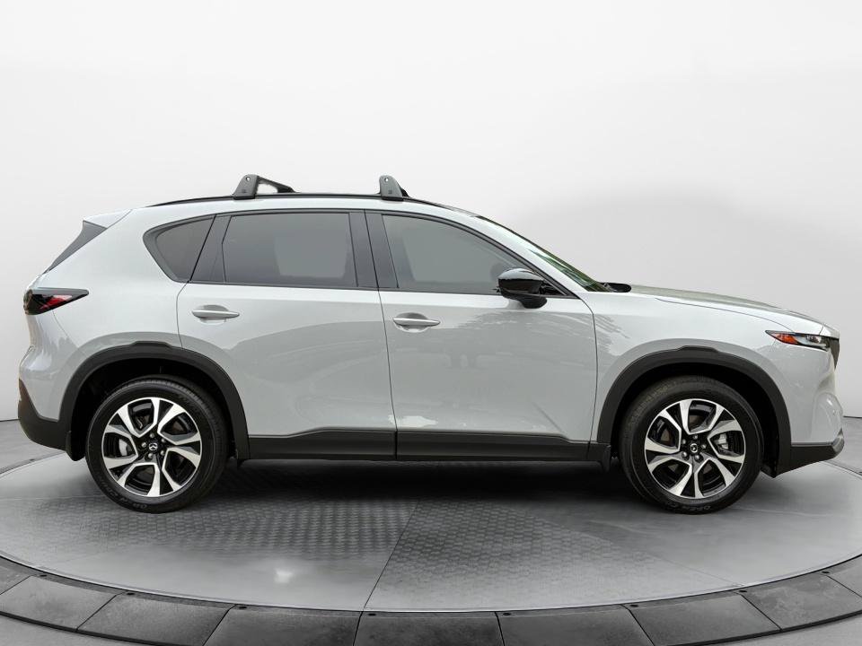 Certified 2026 MAZDA CX-5 Preferred AWD/4WD image 8
