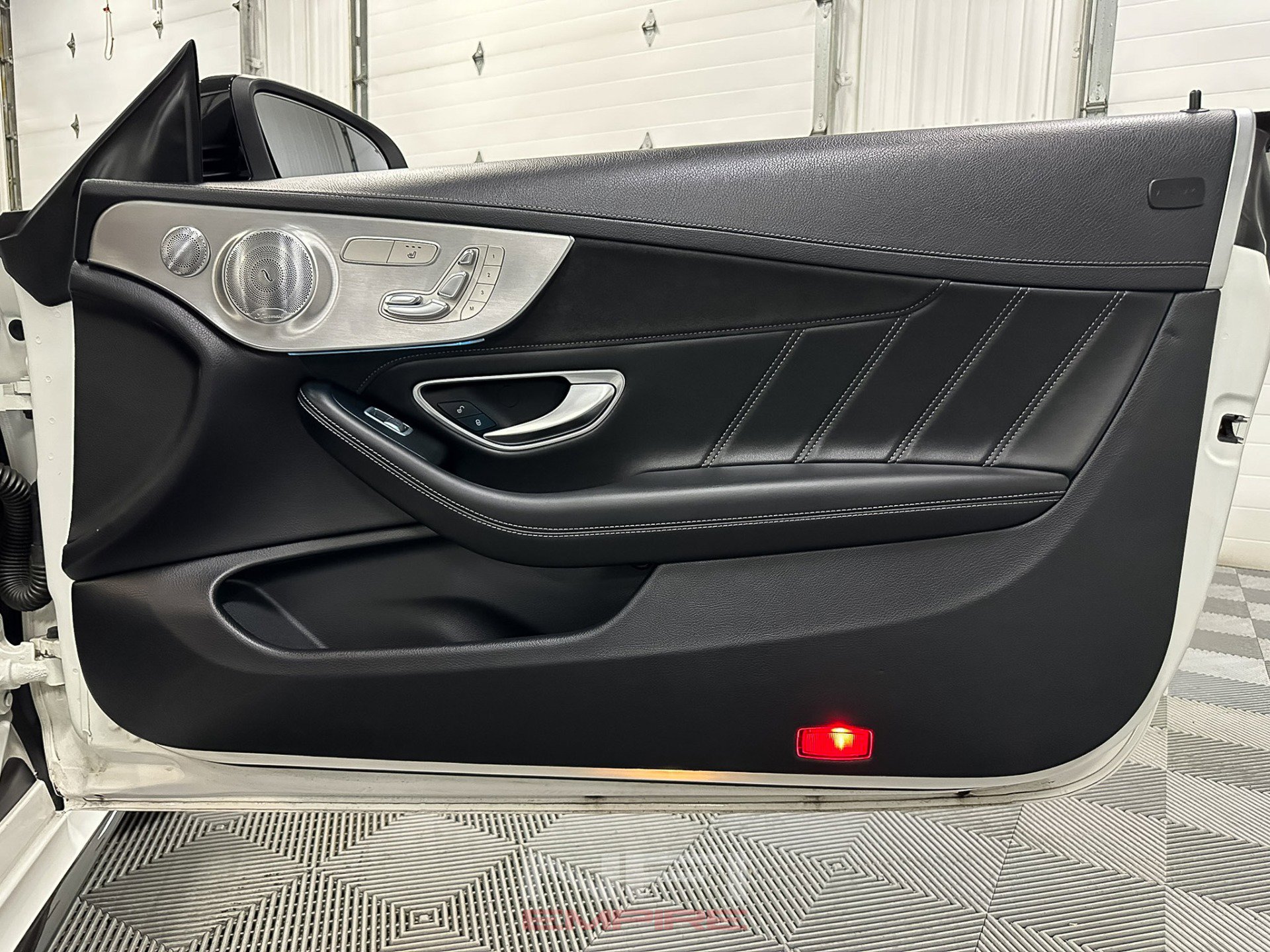 Used 2017 Mercedes-Benz C 63 AMG Cabriolet image 48