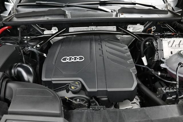 Used 2023 Audi Q5 2.0T Premium Plus w/ Premium Plus Package AWD/4WD image 23