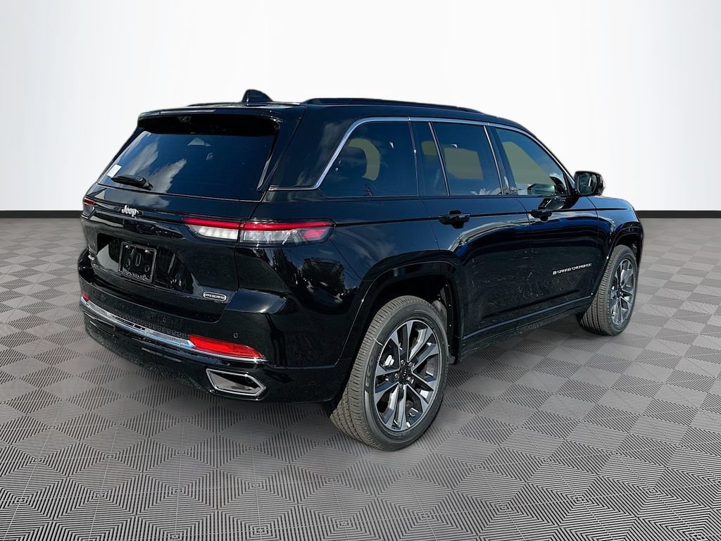 New 2025 Jeep Grand Cherokee Overland w/ Luxury Tech Group IV AWD/4WD image 8