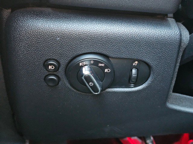 Used 2019 MINI Cooper S w/ Premium Package FWD image 34