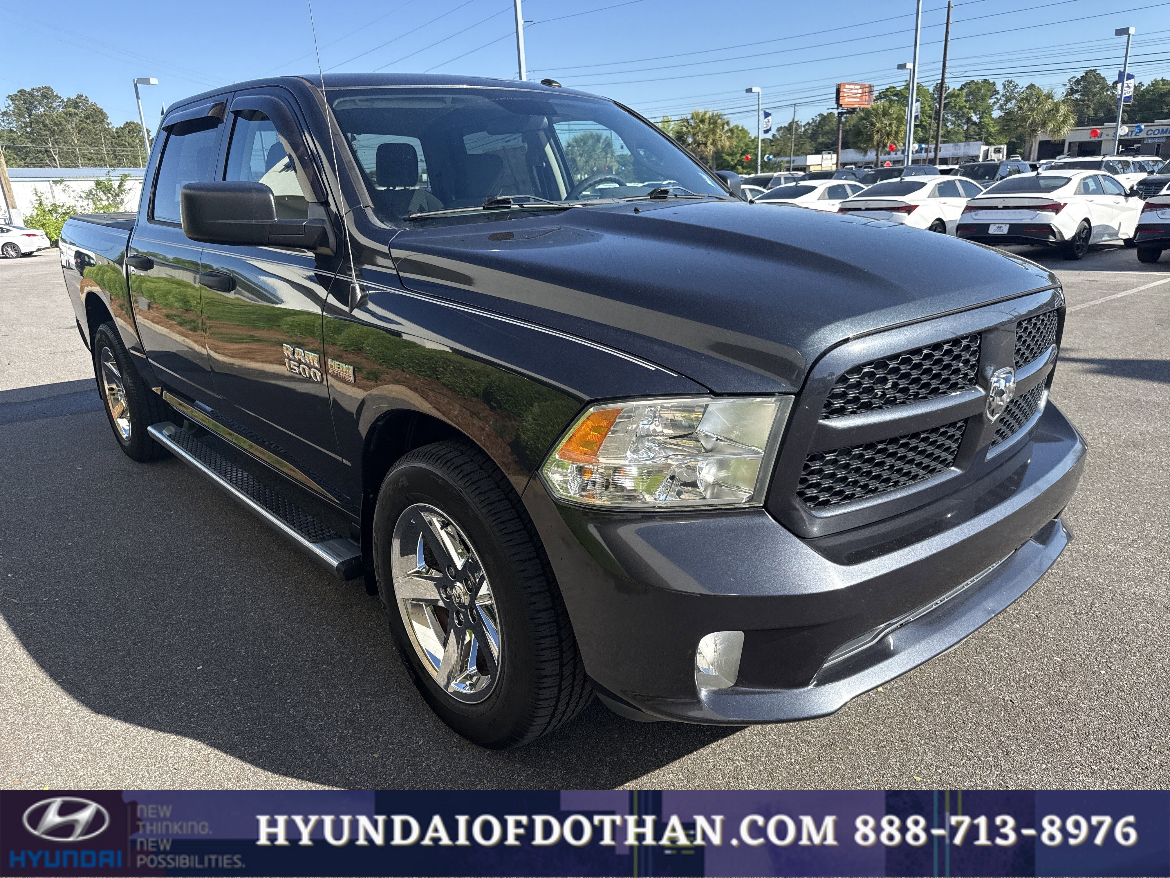 Used 2018 RAM 1500 Express w/ Express Value Package image 5
