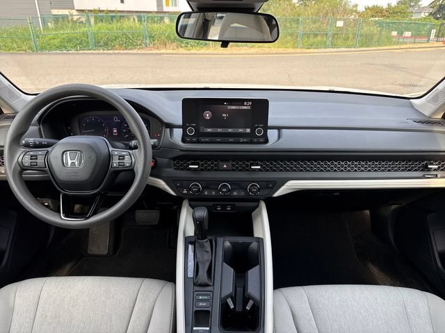 Used 2023 Honda Accord EX image 13