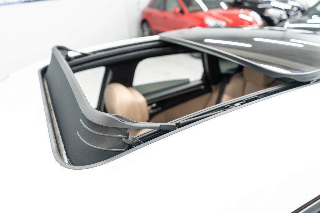 Used 2023 Porsche Macan image 35