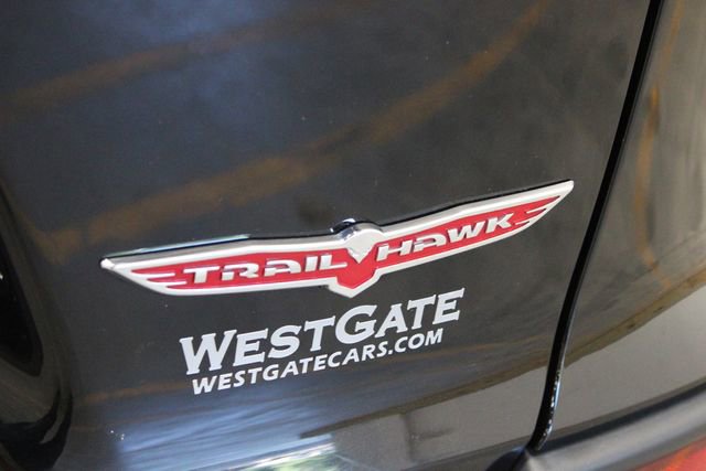 Used 2022 Jeep Cherokee Trailhawk image 44