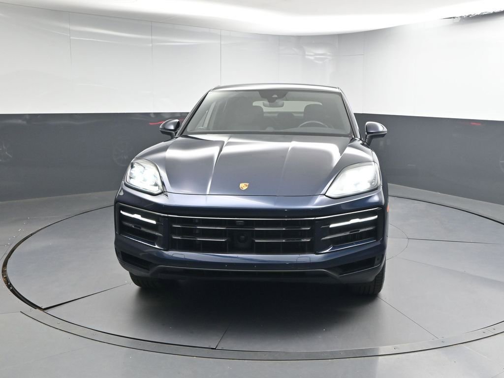Certified 2024 Porsche Cayenne Coupe image 29