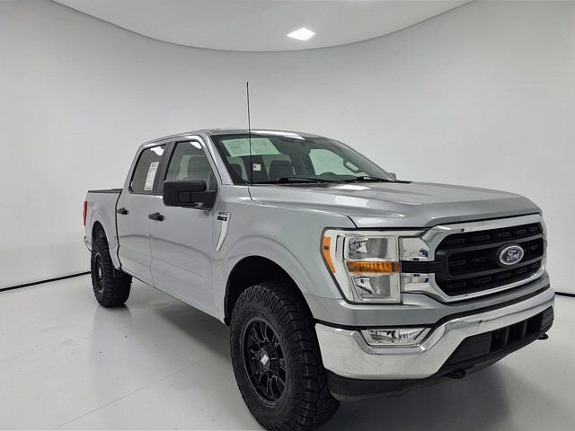 Used 2022 Ford F150 XLT image 2