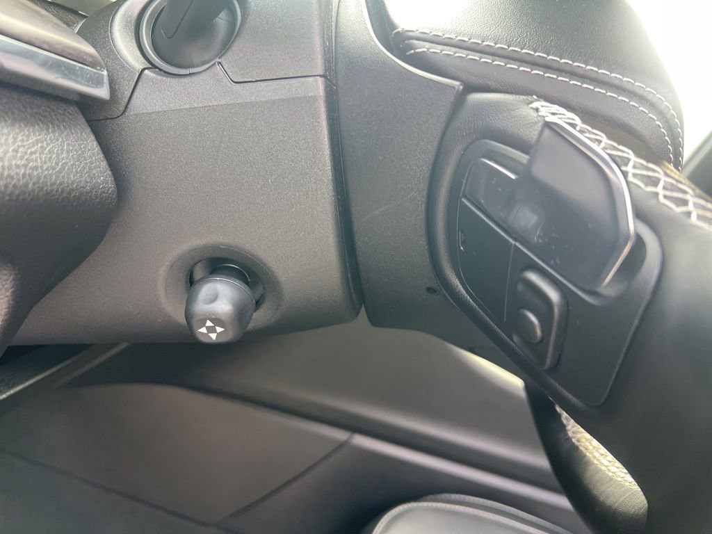 Certified 2023 Jeep Grand Cherokee Overland w/ Adv Protech Group III image 41