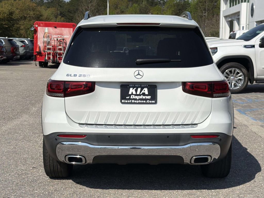 Used 2023 Mercedes-Benz GLB 250 image 31