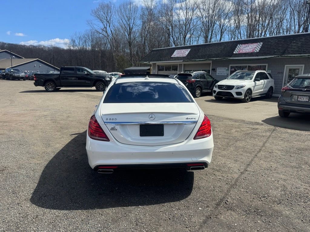 Used 2016 Mercedes-Benz S 550 4MATIC Sedan image 9