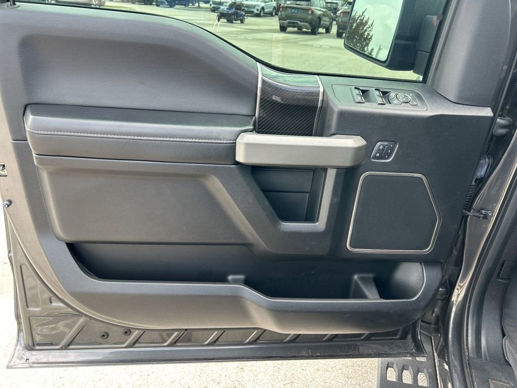 Used 2018 Ford F150 Raptor w/ Equipment Group 802A Luxury image 17