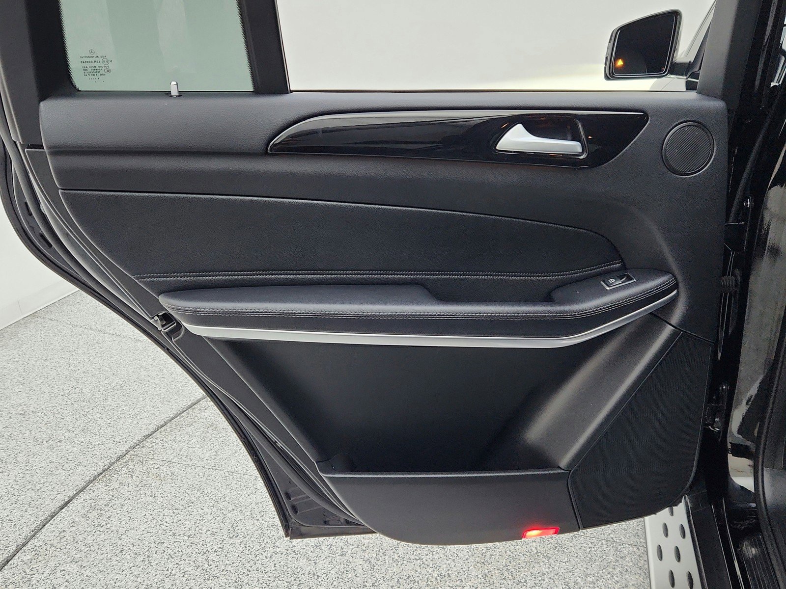 Used 2019 Mercedes-Benz GLS 550 4MATIC image 26