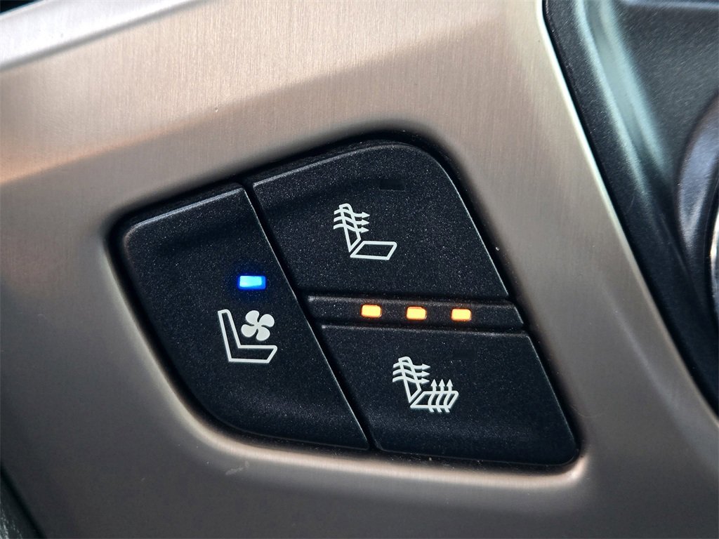 Used 2016 GMC Sierra 2500 Denali w/ Duramax Plus Package image 22