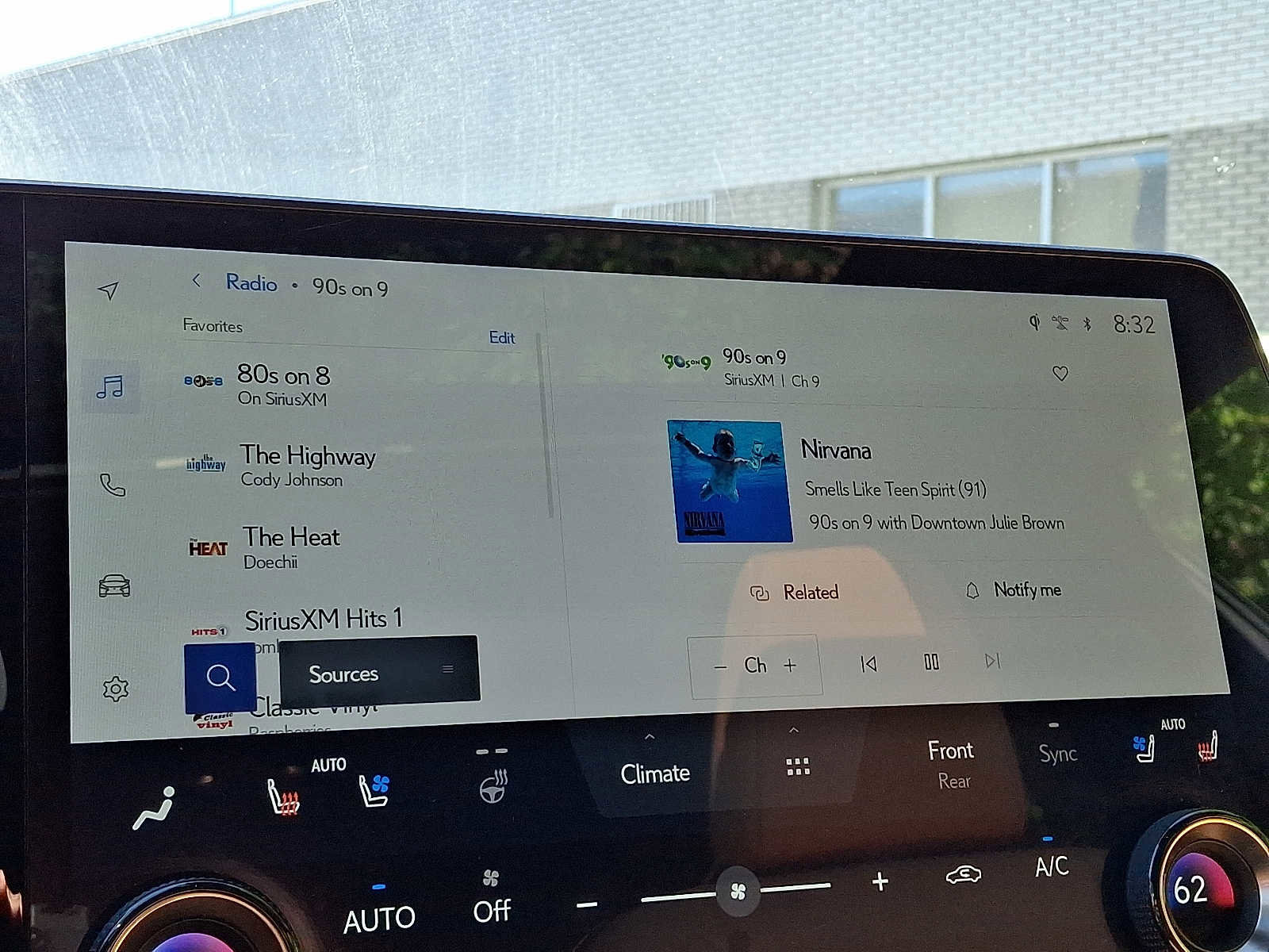 Used 2023 Lexus RX 350 Premium image 17