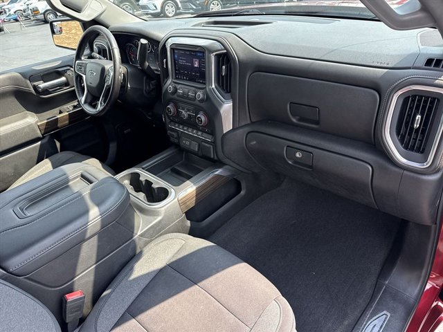 Certified 2020 Chevrolet Silverado 1500 LT Trail Boss AWD/4WD image 27