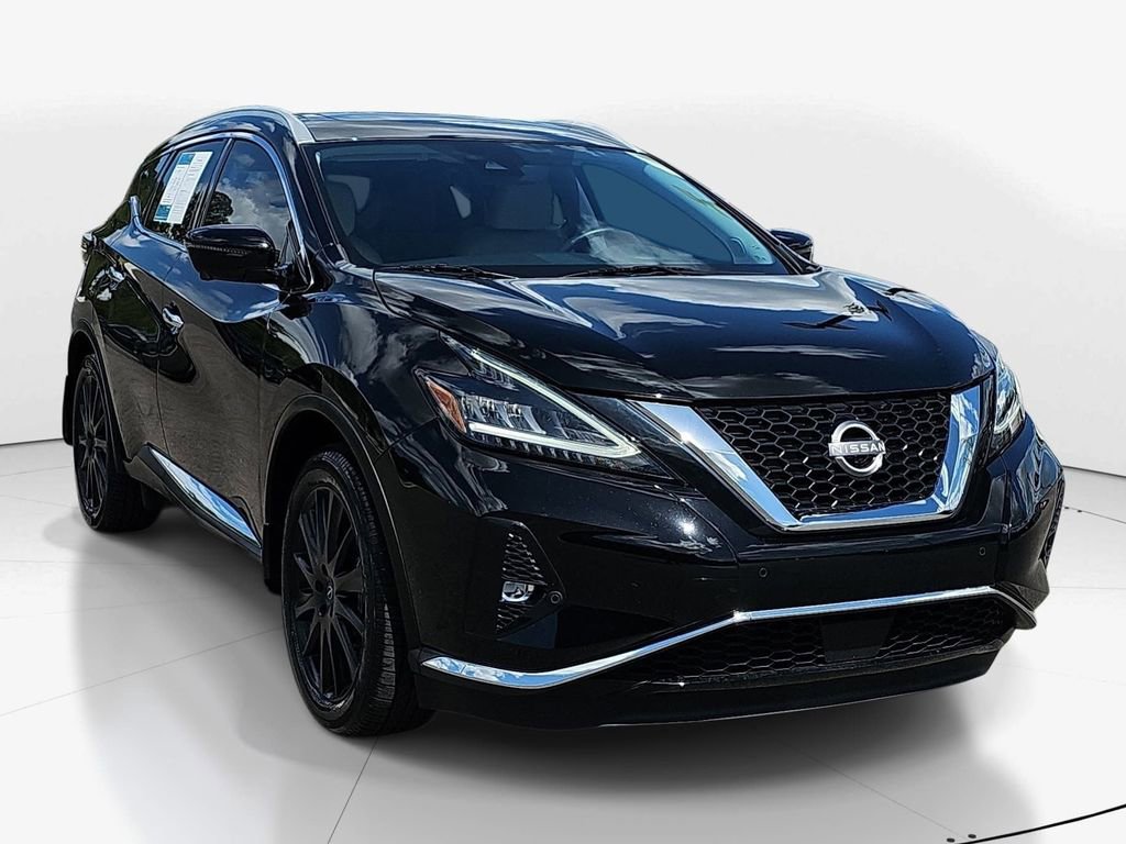 Used 2024 Nissan Murano Platinum w/ Cargo Package image 2