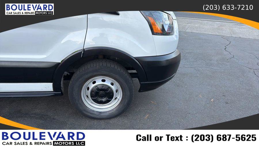 Used 2016 Ford Transit 350 XL image 12