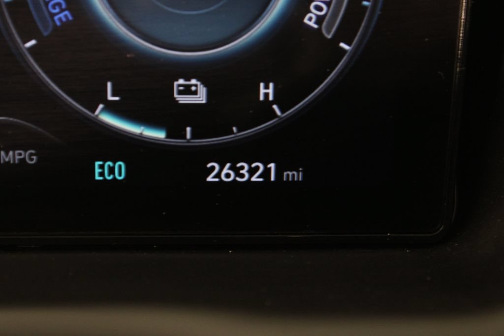 Certified 2022 Hyundai Tucson Limited AWD/4WD image 30