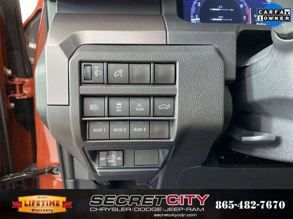 Used 2025 Toyota Tacoma TRD Sport w/ TRD Sport Premium Package image 14