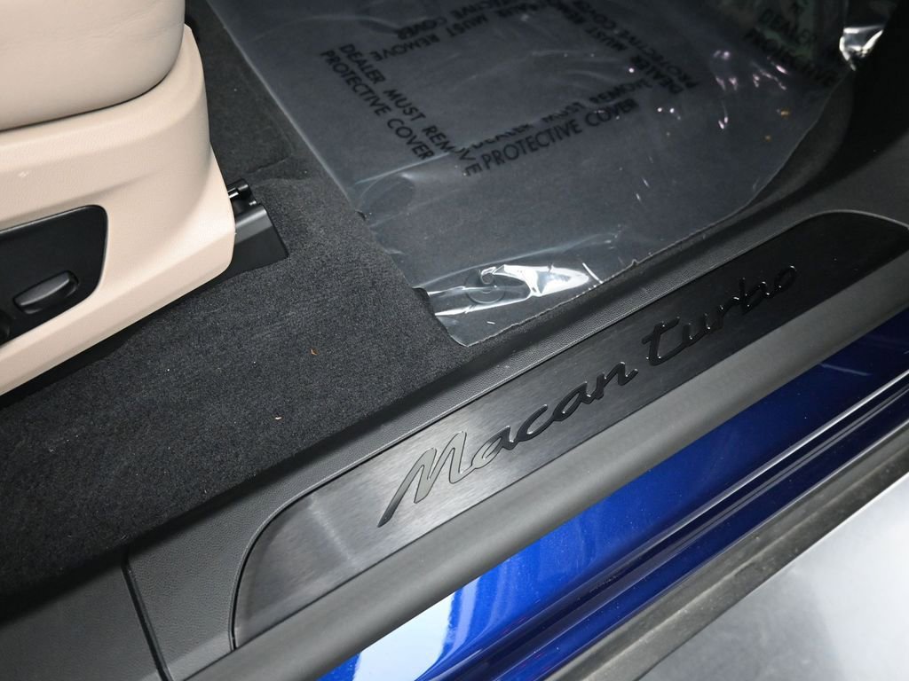 Certified 2024 Porsche Macan Turbo Electric image 32