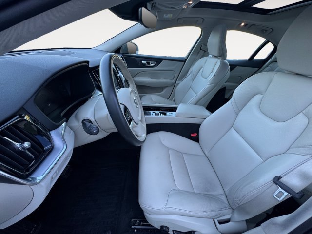 Used 2019 Volvo S60 T6 Momentum w/ Premium Package AWD/4WD image 9