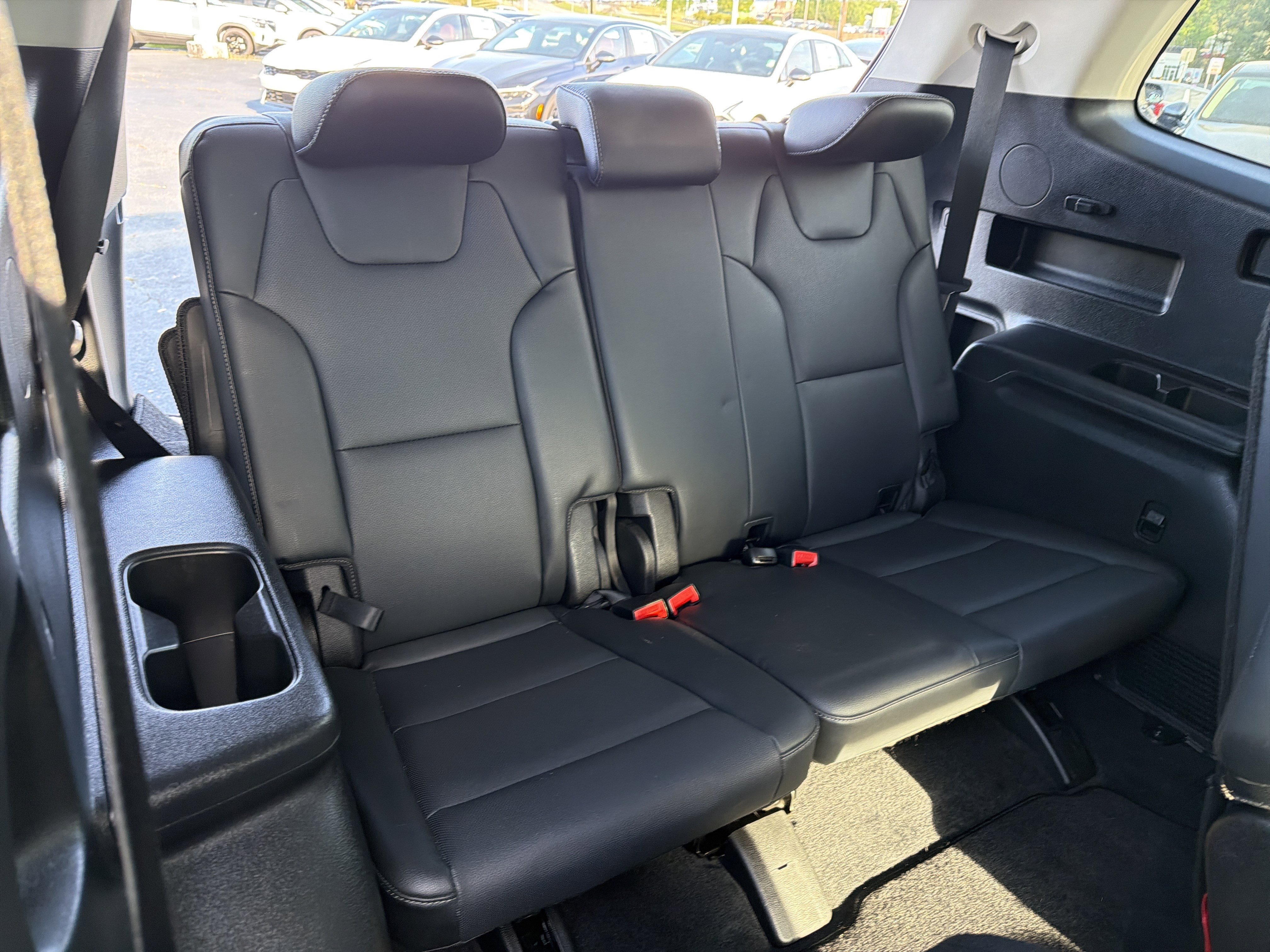 Used 2023 Kia Telluride EX w/ EX Captain's Chair Package image 14