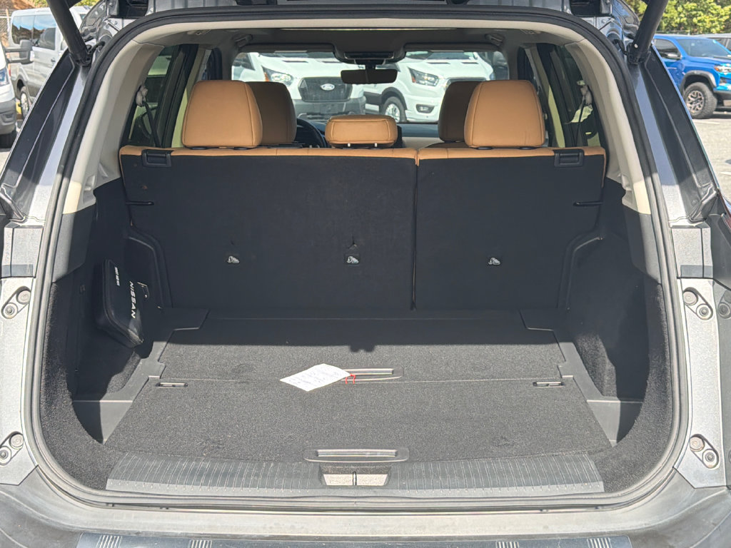 Used 2023 Nissan Rogue Platinum w/ Platinum Premium Package FWD image 18