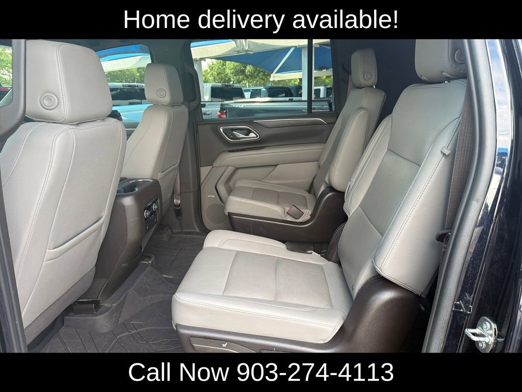 Used 2023 Chevrolet Suburban Z71 w/ Luxury Package AWD/4WD image 14