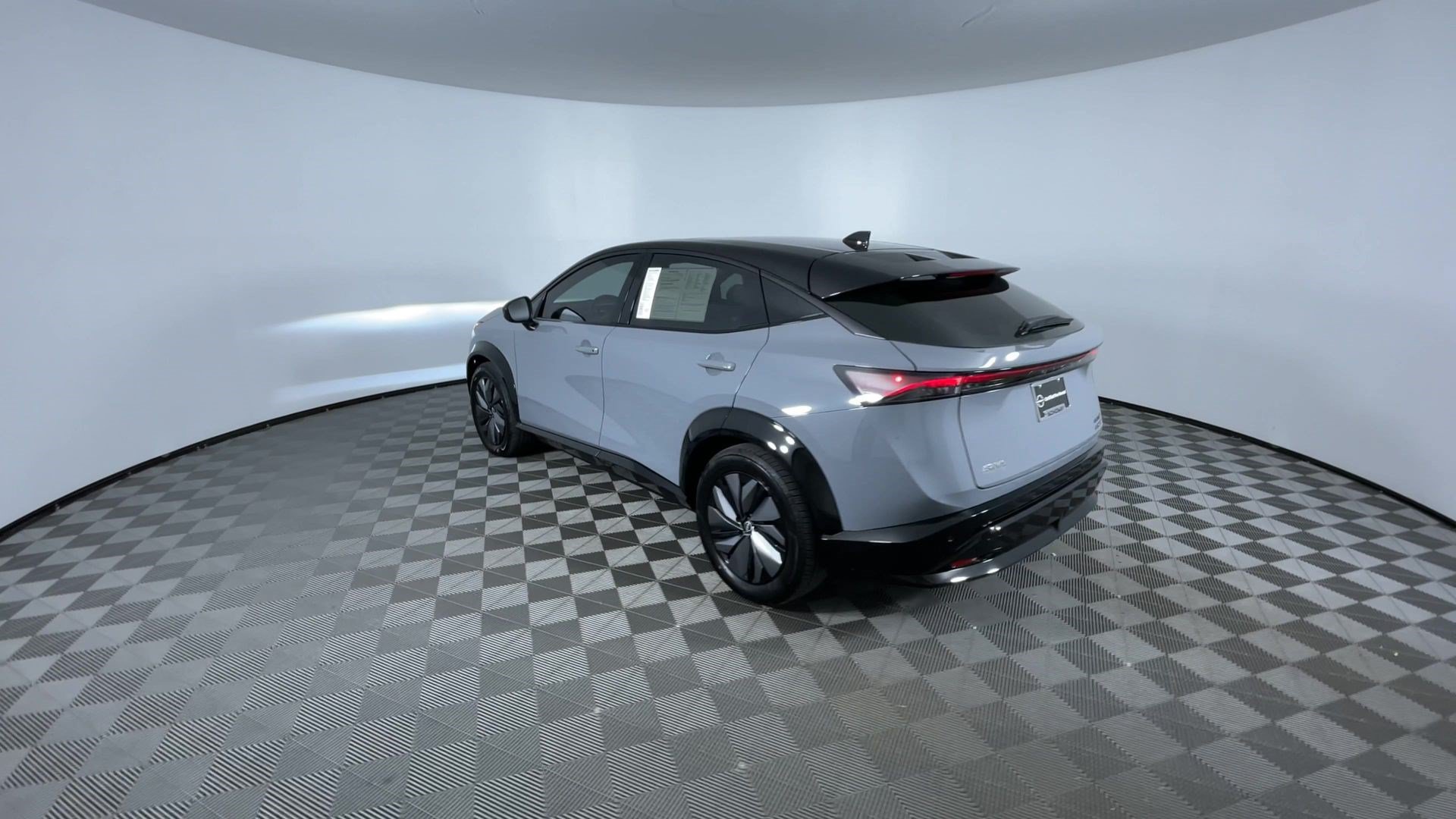 Certified 2024 Nissan Ariya AWD image 7