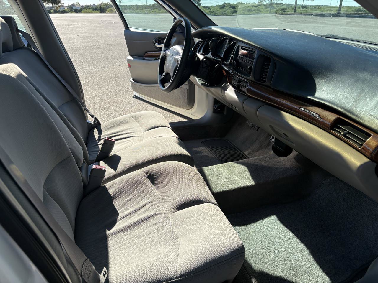 Used 2004 Buick Le Sabre Custom FWD image 43