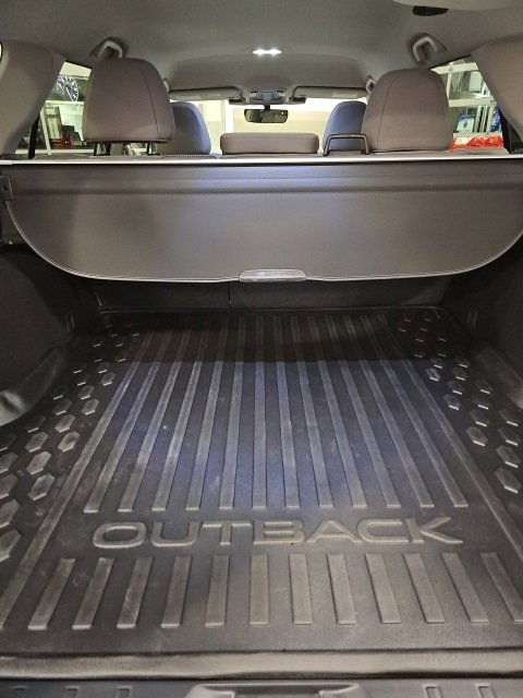 Certified 2025 Subaru Outback Premium w/ Popular Package #1A image 37