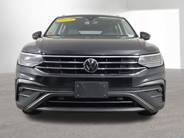 Used 2023 Volkswagen Tiguan SE w/ Panoramic Sunroof Package image 47