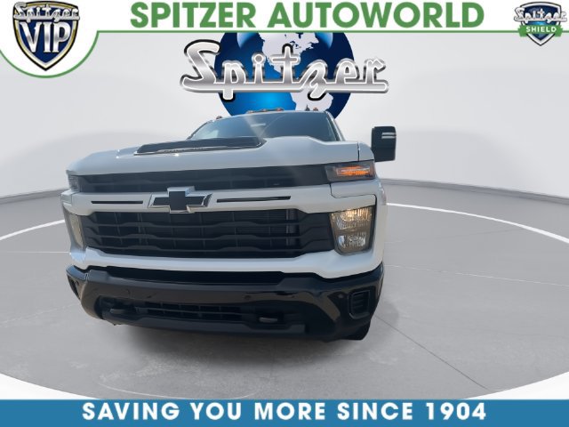 Used 2026 Chevrolet Silverado 2500 Custom w/ Custom Value Package AWD/4WD image 6