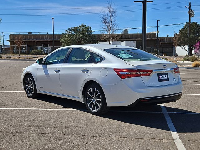 Used 2016 Toyota Avalon XLE Premium image 8