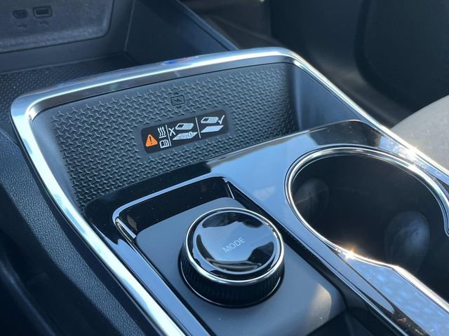 New 2026 Chevrolet Equinox ACTIV w/ Convenience Package III image 33