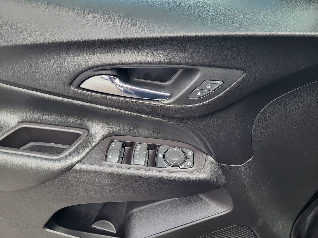 Used 2019 Chevrolet Equinox LT AWD/4WD image 25