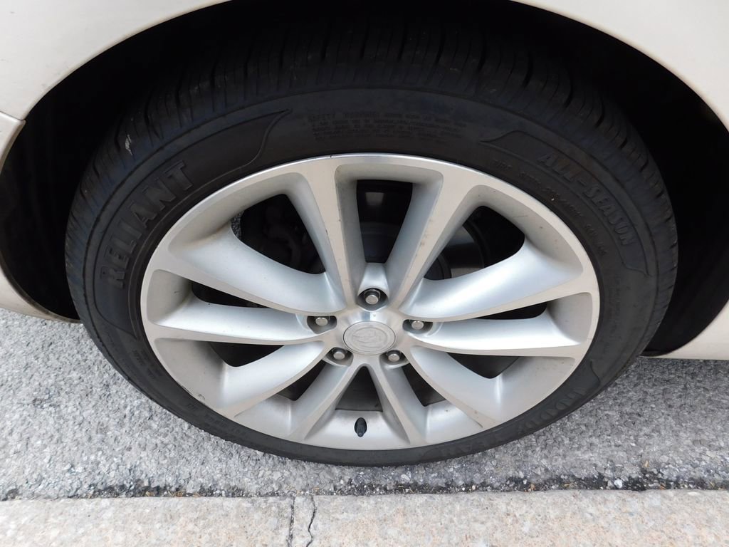 Used 2015 Buick Verano Premium image 8