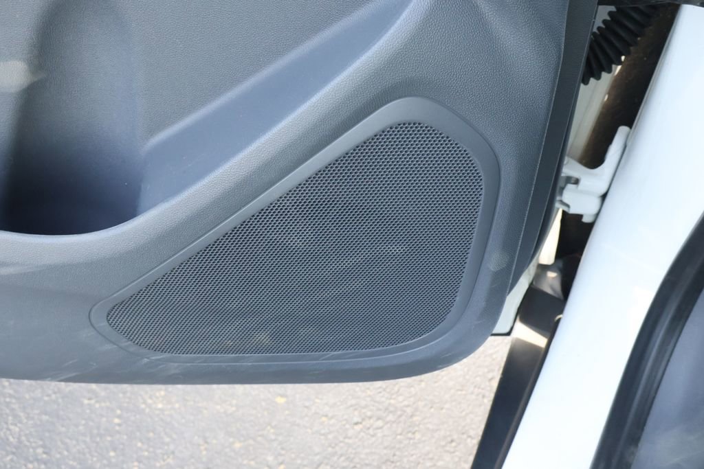 Used 2018 Chevrolet Bolt LT image 13