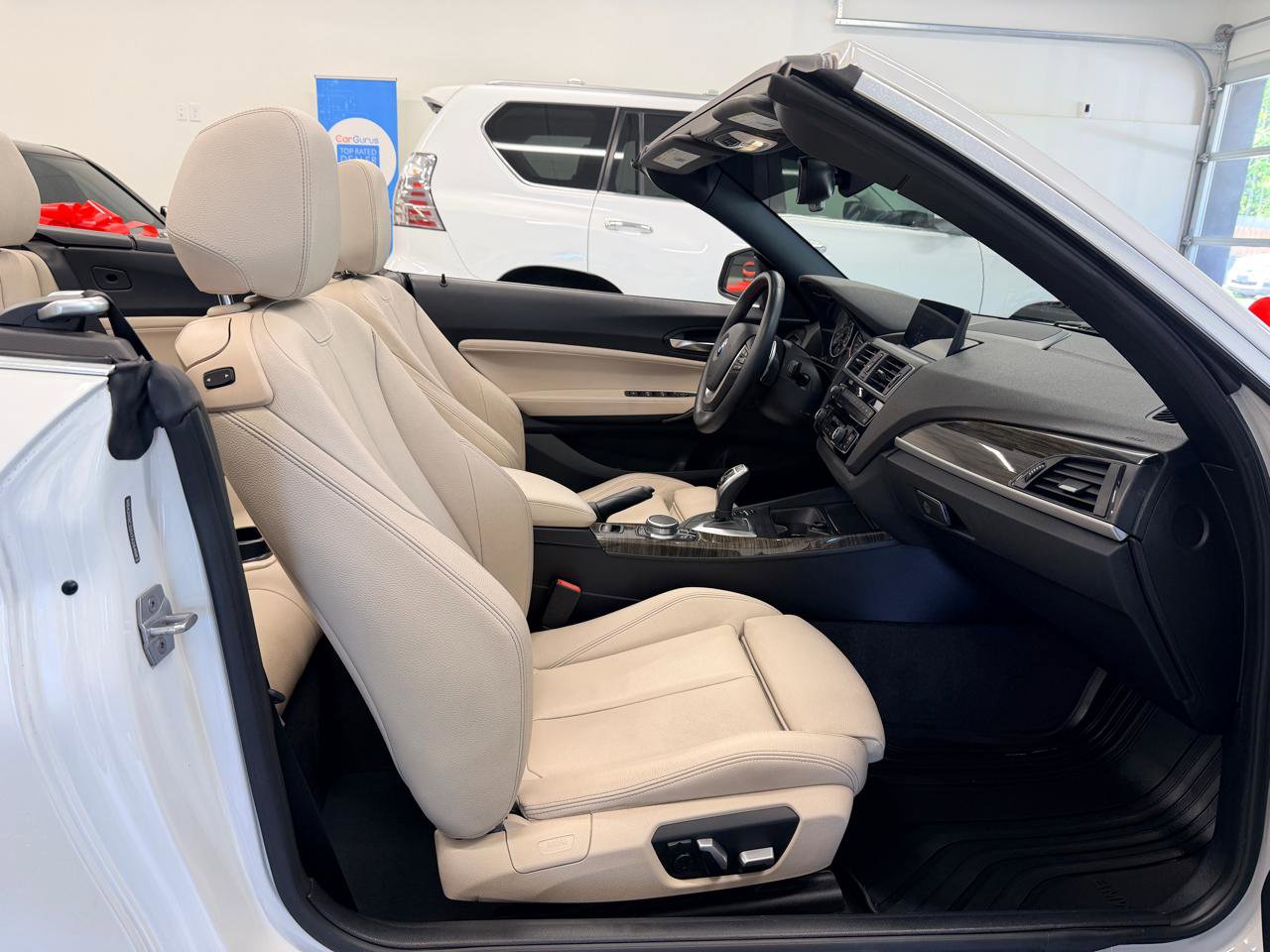 Used 2017 BMW 230i Convertible RWD image 31