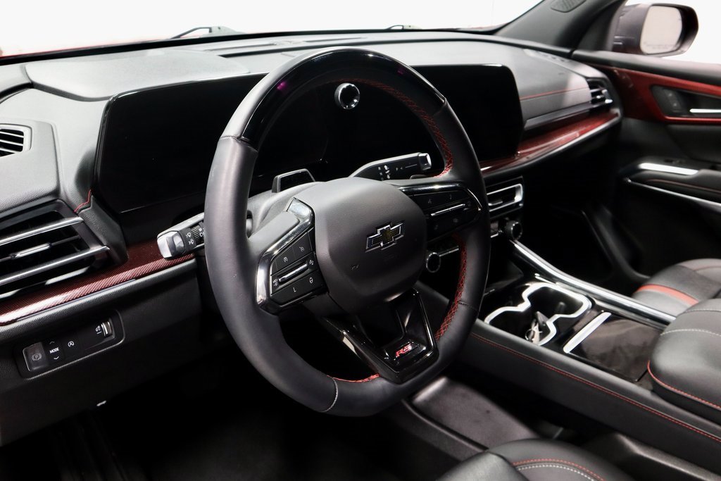 Used 2024 Chevrolet Traverse RS w/ LPO, Floor Liner Package image 27