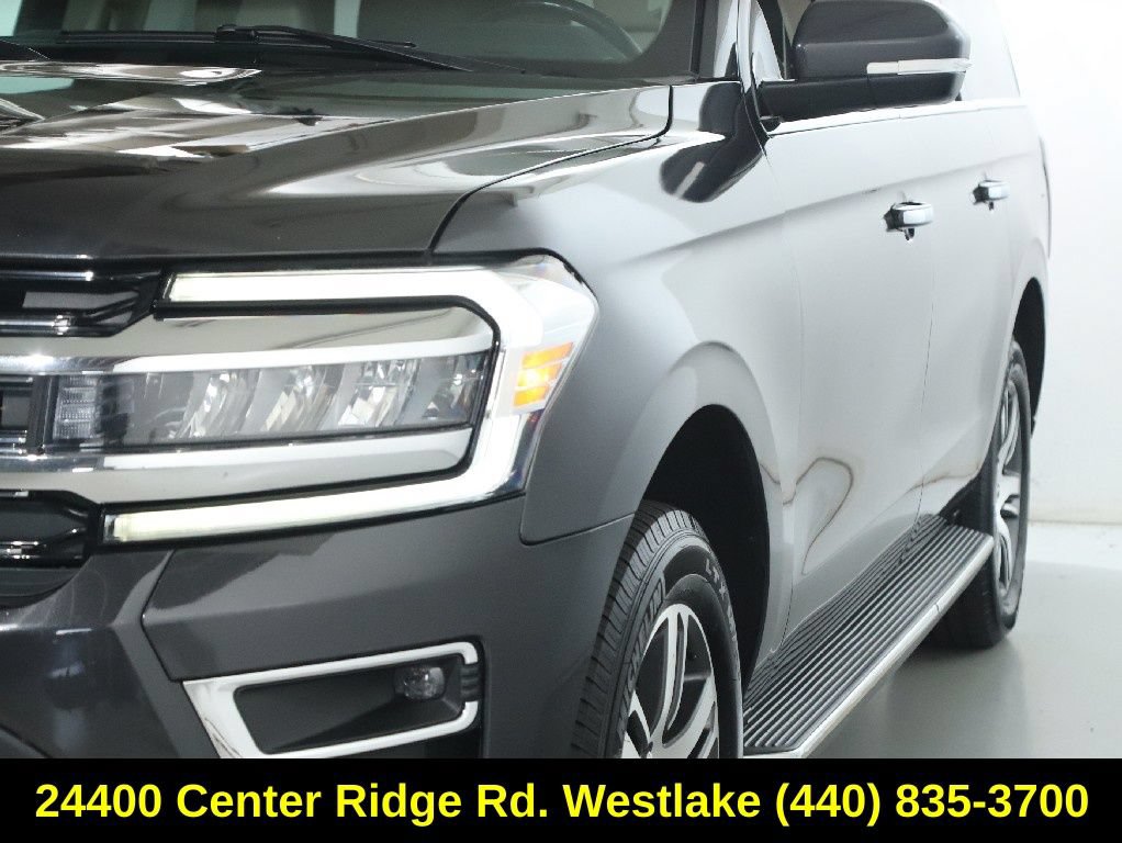 Used 2022 Ford Expedition Max Limited AWD/4WD image 5
