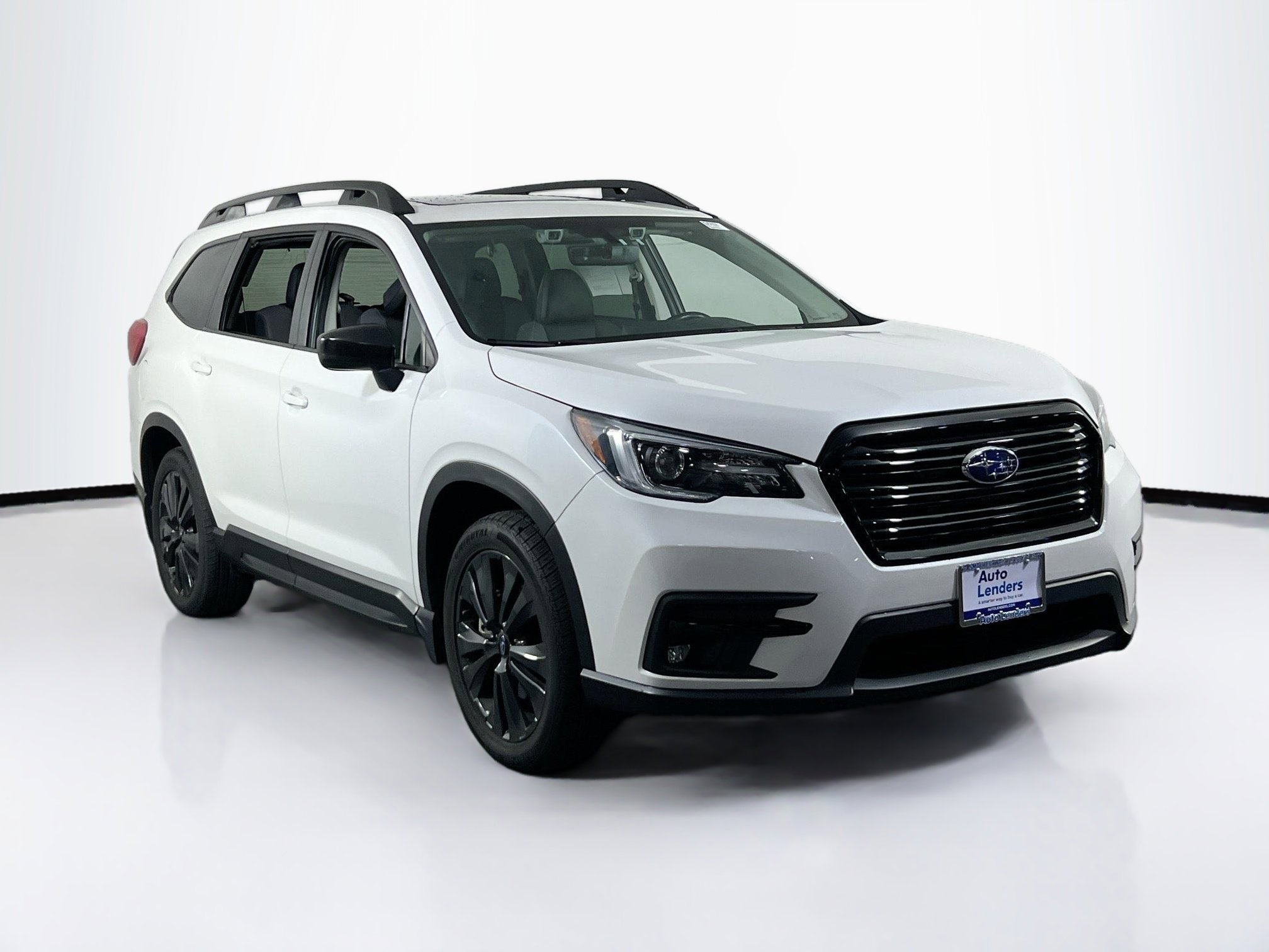Used 2022 Subaru Ascent Onyx Edition image 3