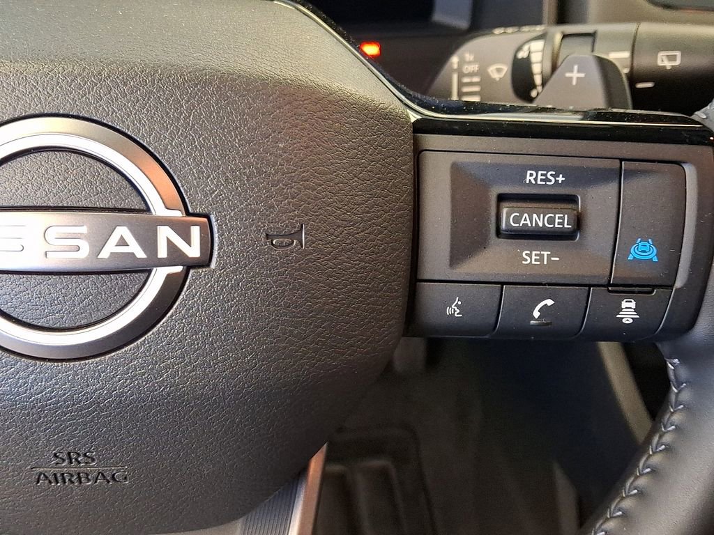 Certified 2025 Nissan Rogue SL w/ SL Premium Package AWD/4WD image 20