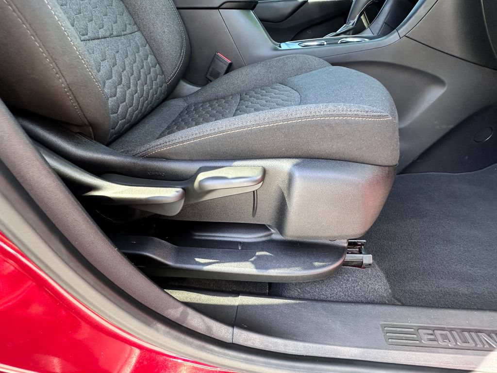 Certified 2020 Chevrolet Equinox LT AWD/4WD image 13