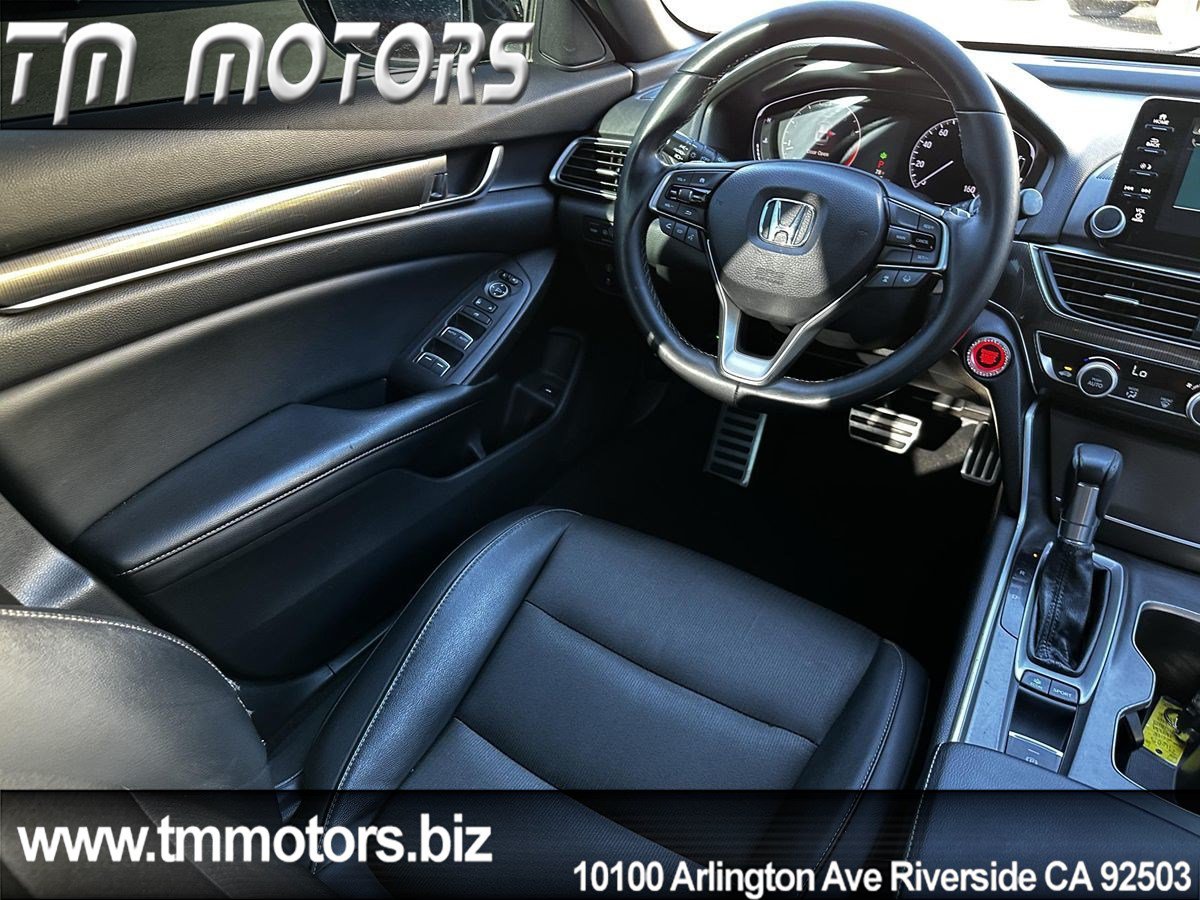 Used 2018 Honda Accord Sport image 14