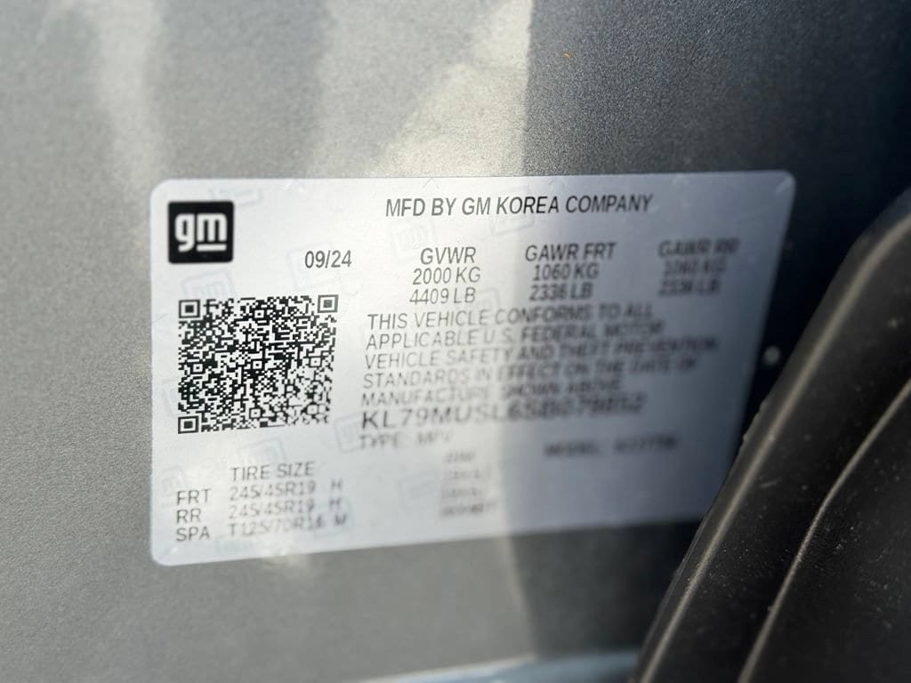 Used 2025 Chevrolet TrailBlazer RS w/ Convenience Package AWD/4WD image 27